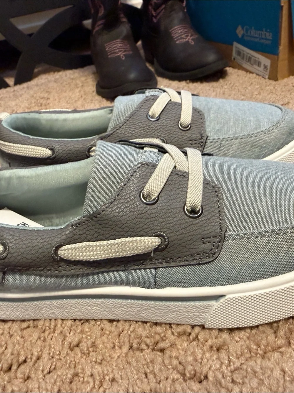 OshKosh B'gosh Kids Sneakers (LOT)